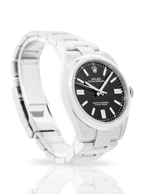 Rolex Oyster Perpetual 41 134300 Image 3